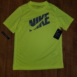 Boy's Nike Dri-fit Tee sz L NWT